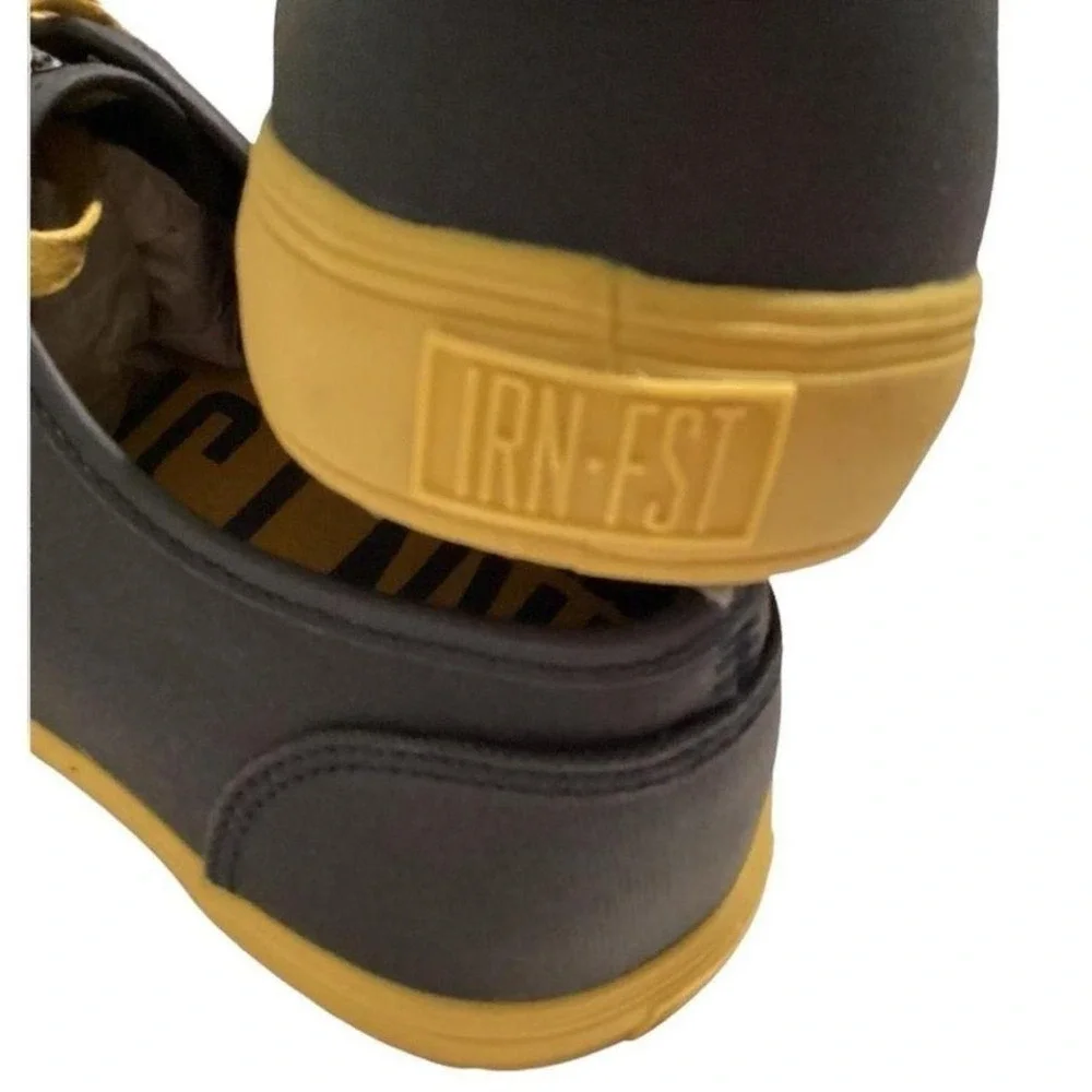NWT Iron Fist Iron Fist The Winston Navy Blue Gold Waxed‎ Canvas Size 7